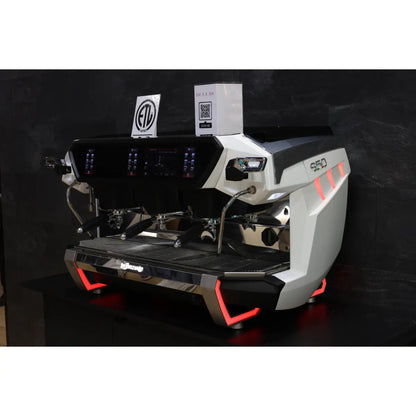 La Spaziale S50 White Host Milan 2025 - Prime Coffee Suppliers