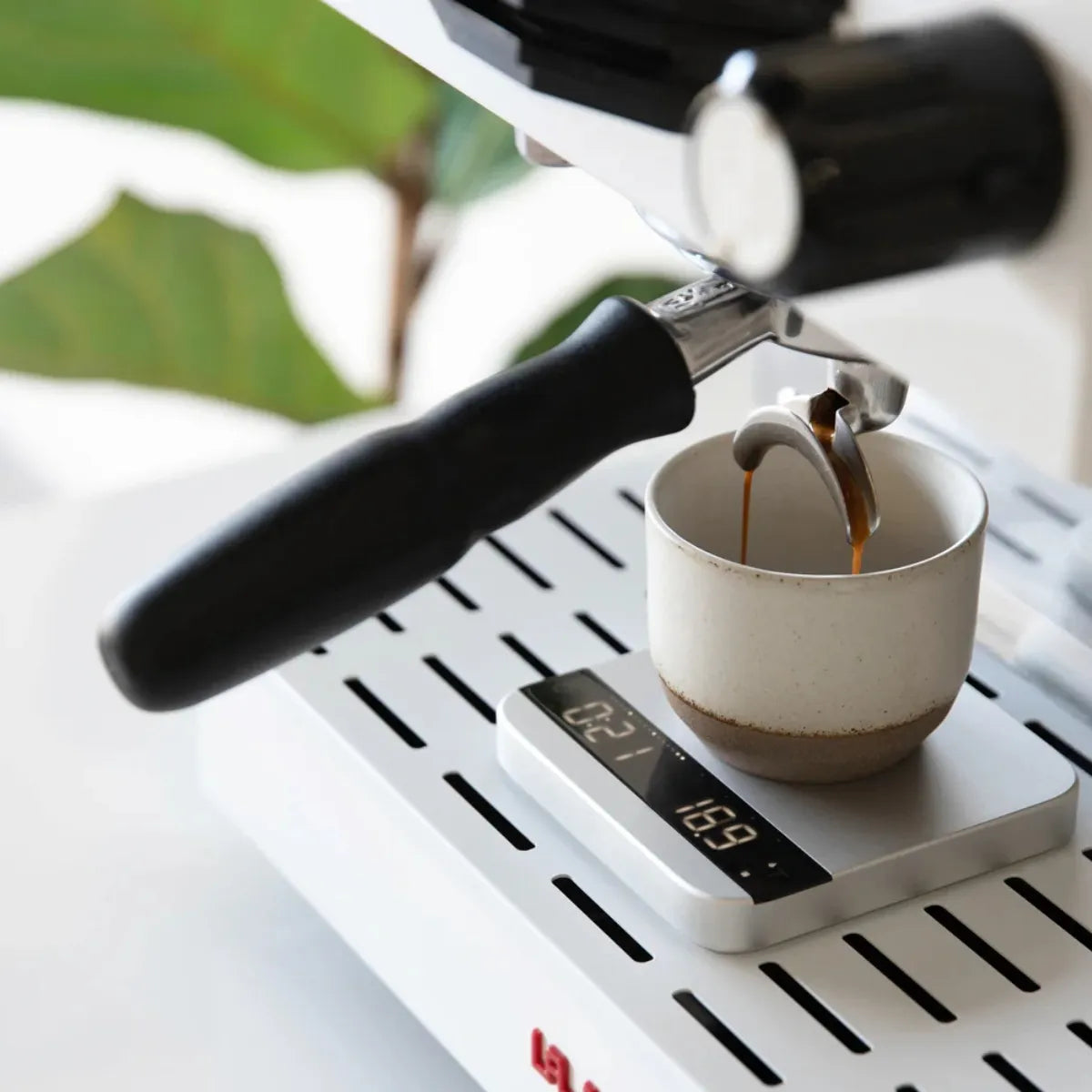 Acaia Lunar 2021 Built-in Flow-rate Indicator Scale - Scale - Prime Coffee Suppliers