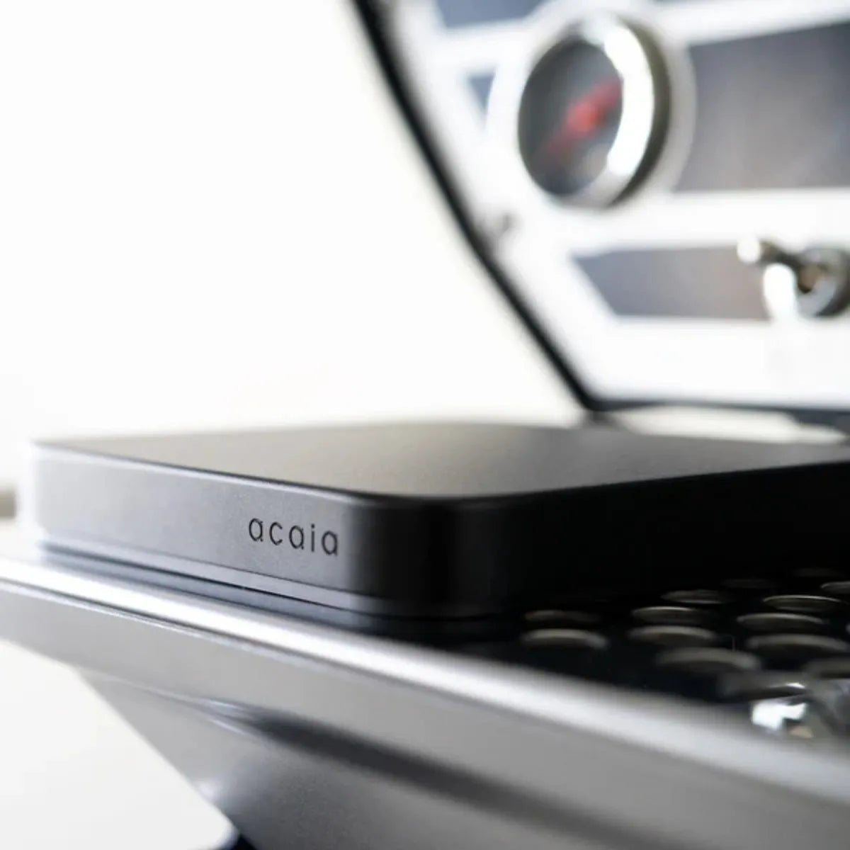 Acaia Umbra Lunar Weighing Scale - Magic Relay & ReacX Technology