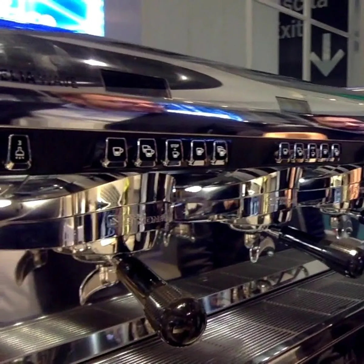 Nuova Simonelli Aurelia Wave T3 Espresso Machine - 2 & 3 Group T3 Technology - Espresso Machine - Prime Coffee Suppliers