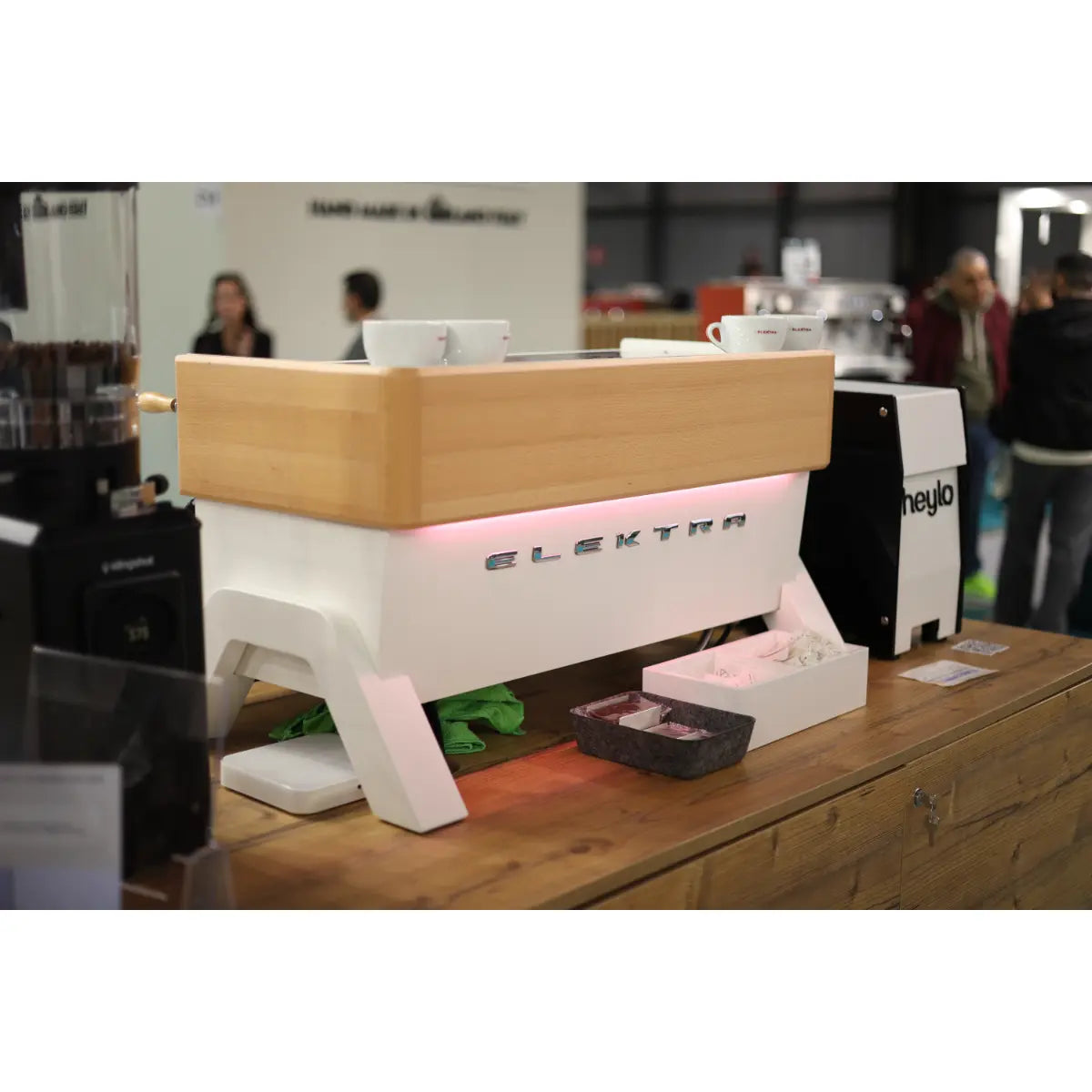 Elektra Eklipto 2 Group Espresso Machine White and Wood