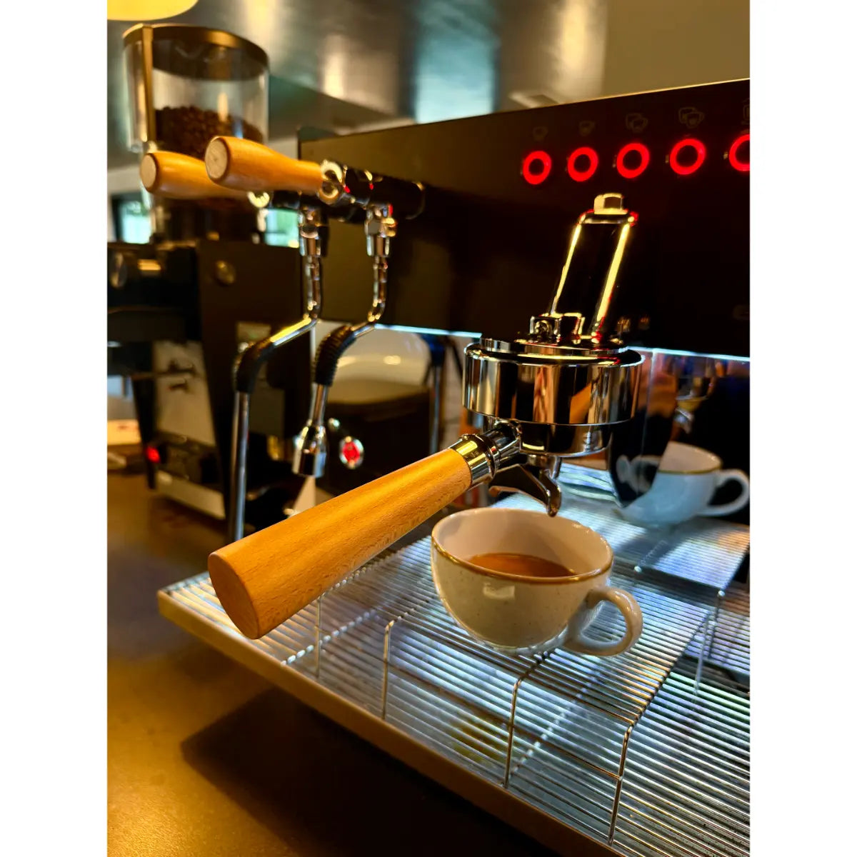 Elektra Eklipto 2 Group Espresso Machine Black and White