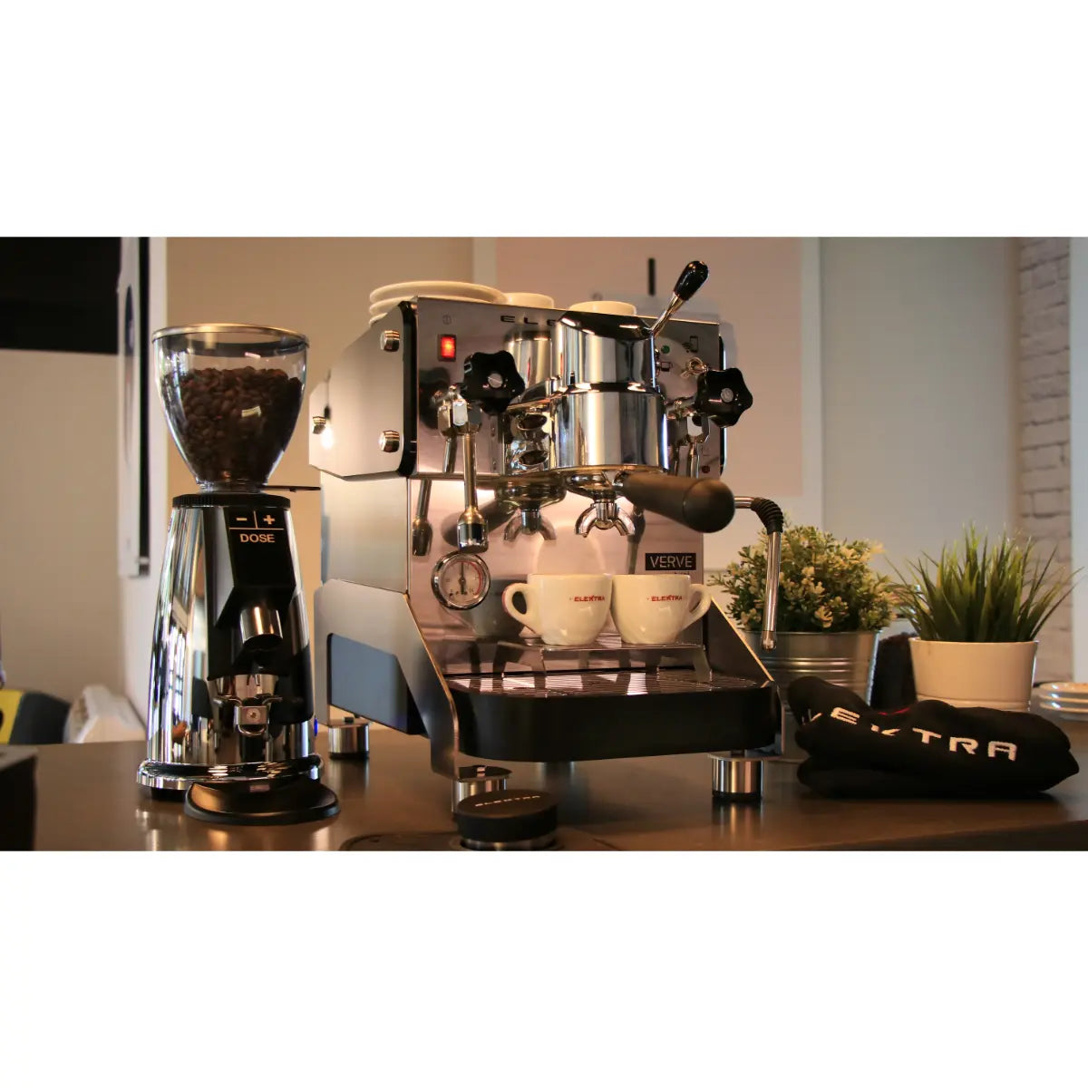 Elektra Verve Mini Espresso Machine - Dual Boiler Black