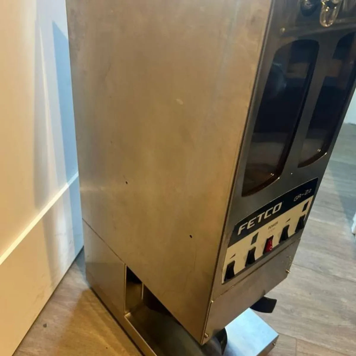 FETCO GR-2.2/GR-2.3 Espresso Grinder - Dual Hopper 2 Switch CE & 3 Switch CE