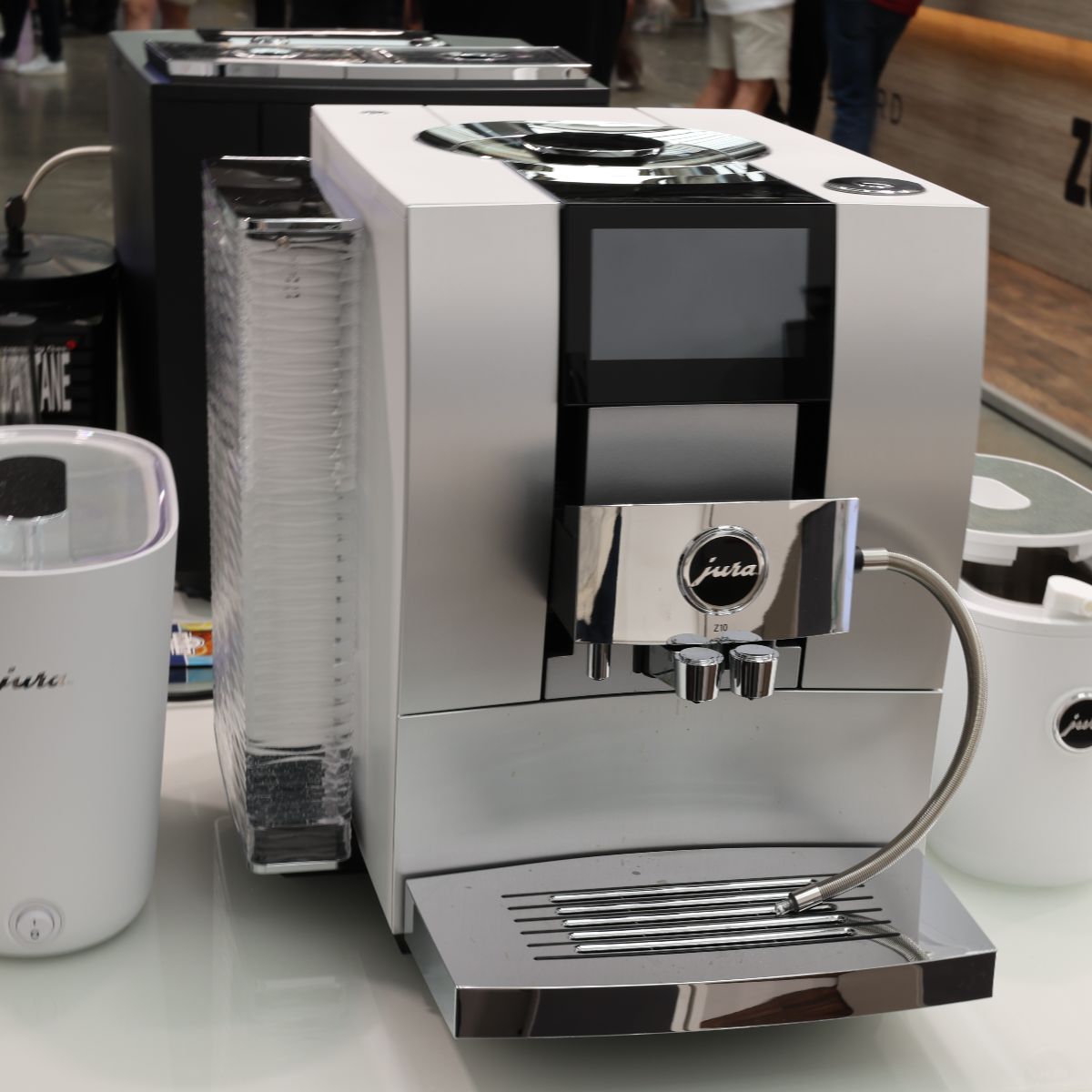 JURA Z10 Automatic Espresso Machine - Prime Coffee Suppliers