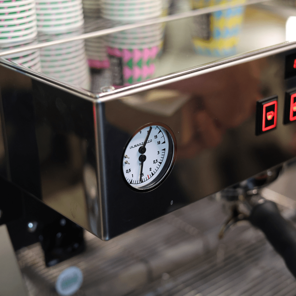 La Marzocco Linea Mini R EE Espresso Machine + La Marzocco Swift Mini Grinder Home Bundle Kit Black - Prime Coffee Suppliers