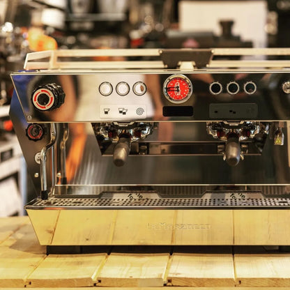 La Marzocco KB90 Espresso Machine - 13.6L Boiler Capacity, Dual PID