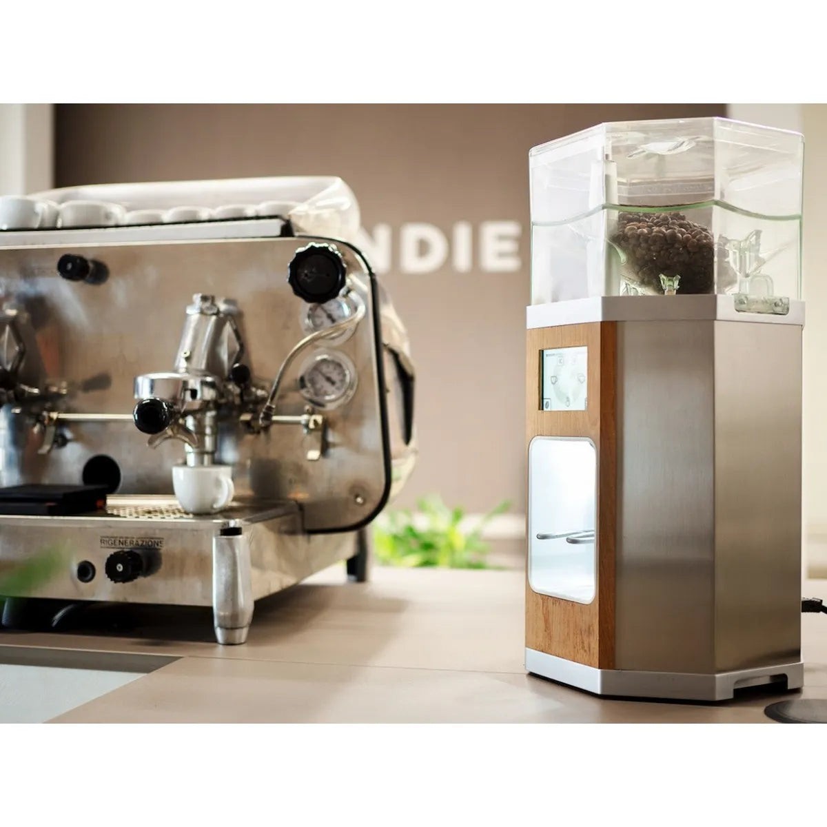 LaRhea Grindie Solo Espresso Grinder - 68mm Flat Hybrid Burr - Espresso Grinder - Prime Coffee Suppliers