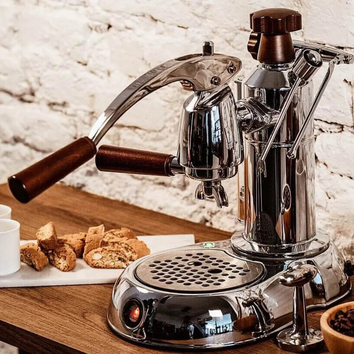 La Pavoni Stradivari Lusso Espresso Machine - 0.8 Litre Boiler, Manual Lever