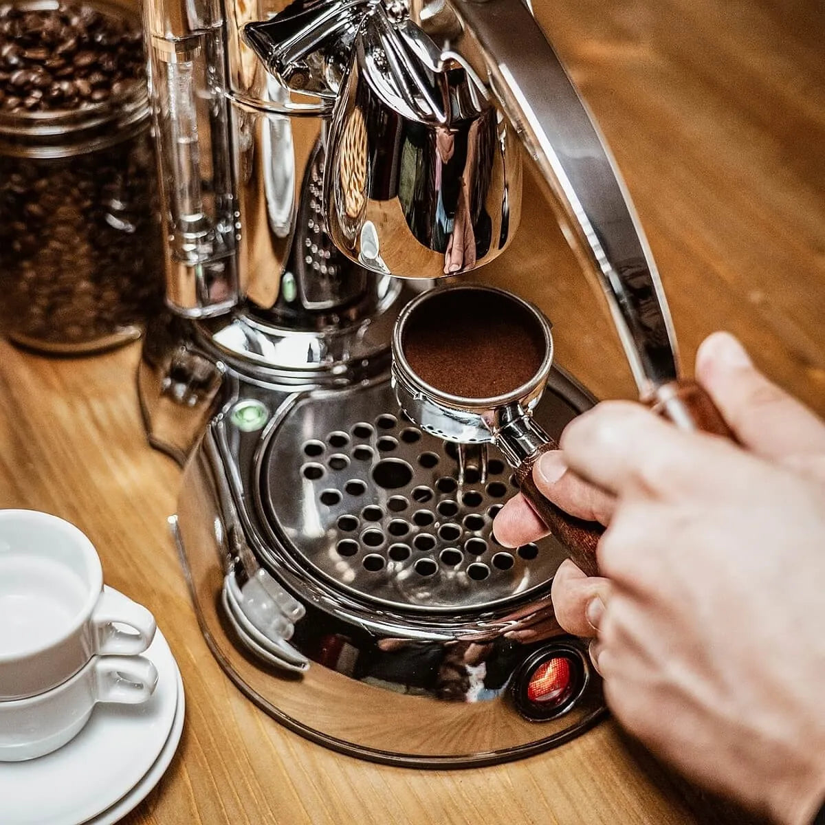 La Pavoni Stradivari Lusso Espresso Machine - 0.8 Litre Boiler, Manual Lever - Espresso Machine - Prime Coffee Suppliers