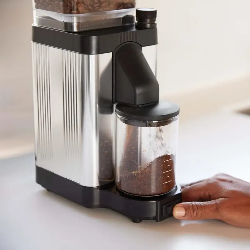 Moccamaster KM5 Burr Grinder - Fast, Uniform Grinding for the Perfect Brew