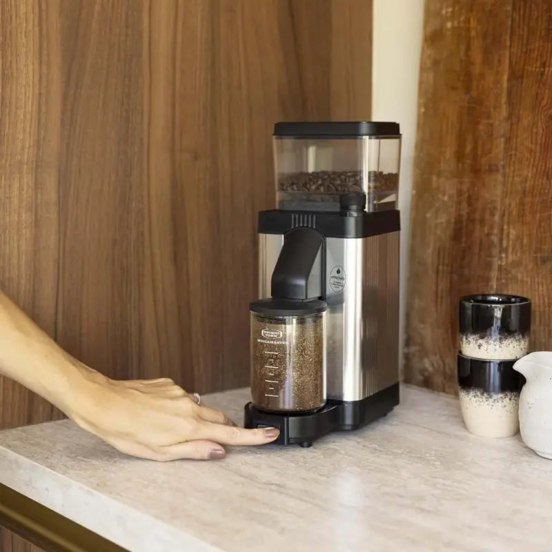 Moccamaster KM5 Burr Grinder - Fast, Uniform Grinding for the Perfect Brew