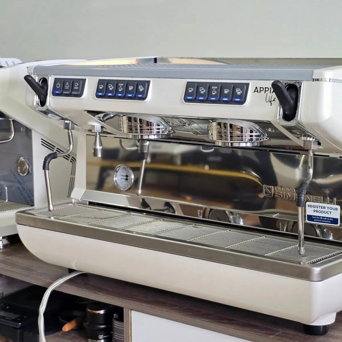 Nuova Simonelli Appia Life XT Series Espresso Machine - 11 & 15 Litre Boiler - Espresso Machine - Prime Coffee Suppliers