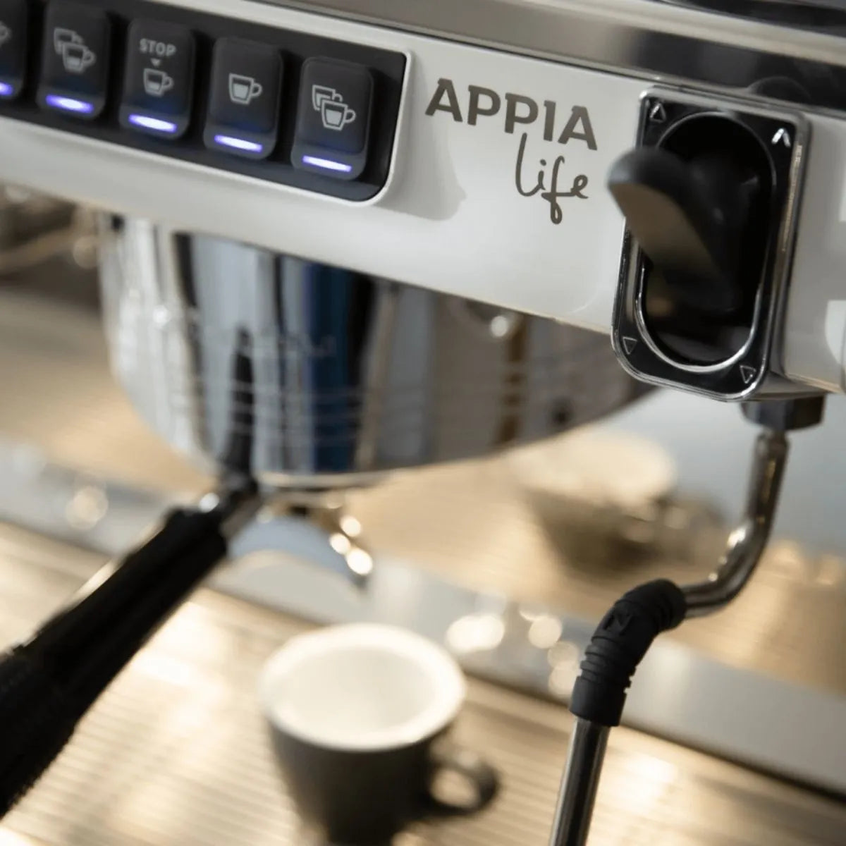 Nuova Simonelli Appia Life XT Series Espresso Machine - 11 & 15 Litre Boiler - Espresso Machine - Prime Coffee Suppliers