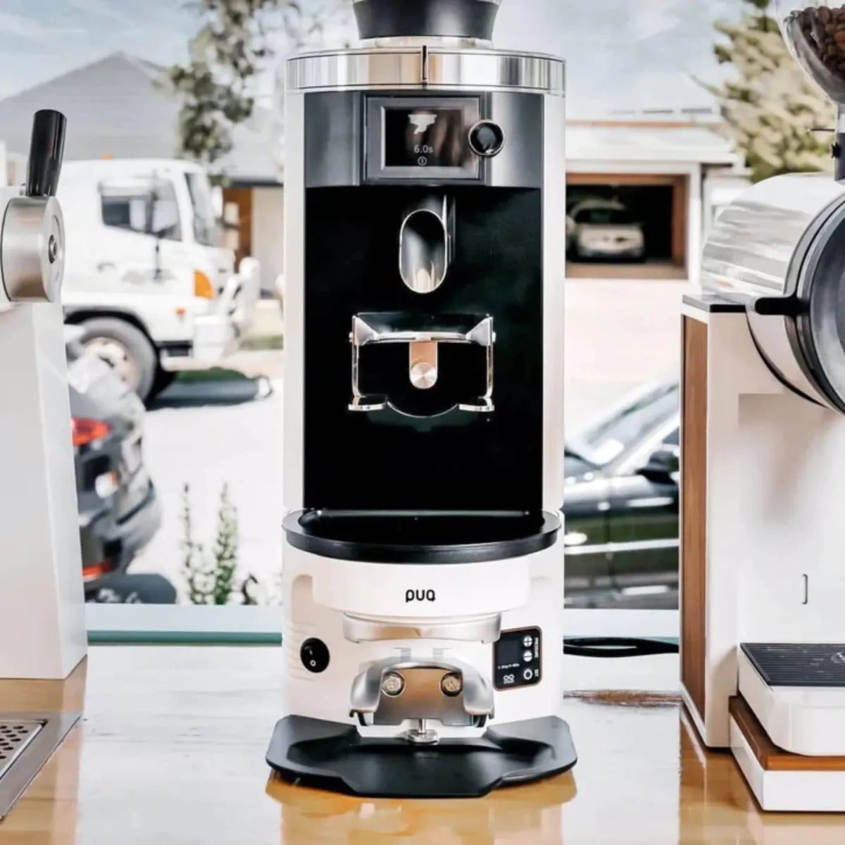 PUQPRESS Gen 5 M5 - Automatic Tamper for Mahlkonig E80 Grinders - Automatic tamper - Prime Coffee Suppliers