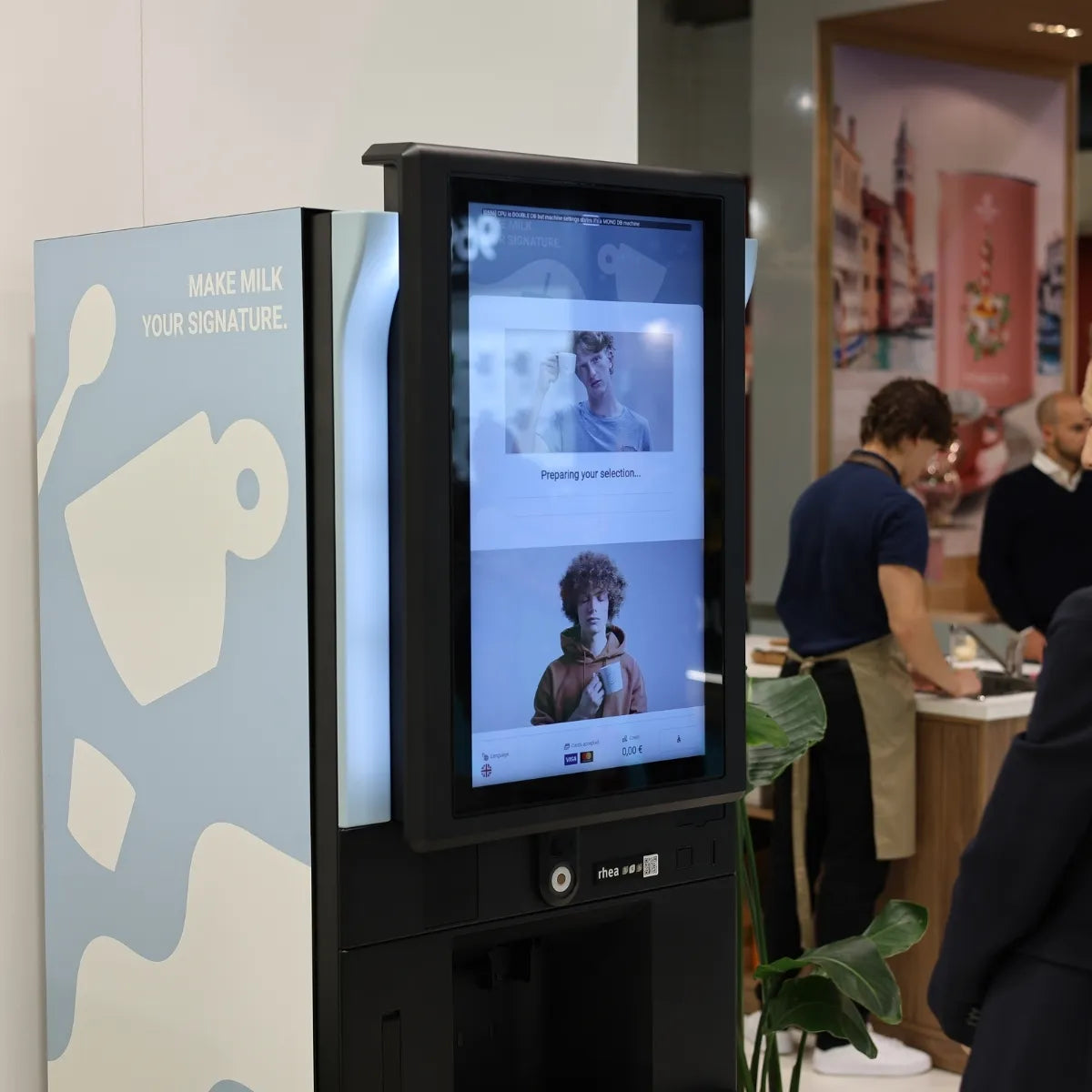 Rhea rhFS2.touch32 Coffee Machine - Bean to Cup + 500 Cups per Day - Vending Coffee Machine - Prime Coffee Suppliers