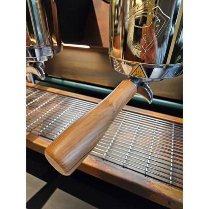 Sanremo Café Racer: Custom Made Espresso Machine 2/3 Group - Advanced Stainless Steel Boiler