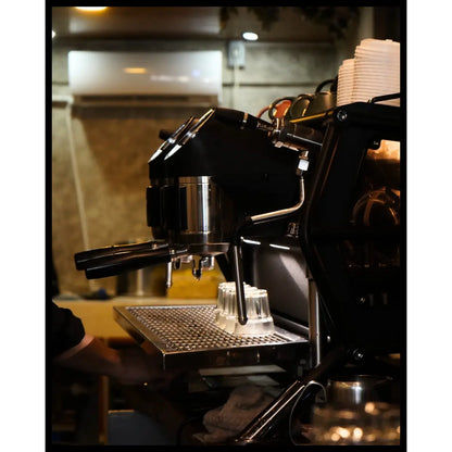Sanremo Café Racer: Naked Espresso Machine 2/3 Group - Advanced Stainless Steel Boiler