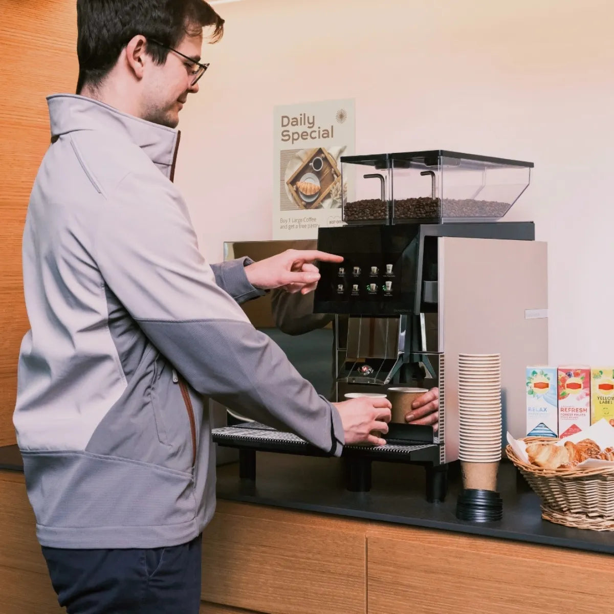 Thermoplan B&W4 CTM2RL Espresso Machine - Bean to Cup, Thermoconnect - Espresso Machine - Prime Coffee Suppliers