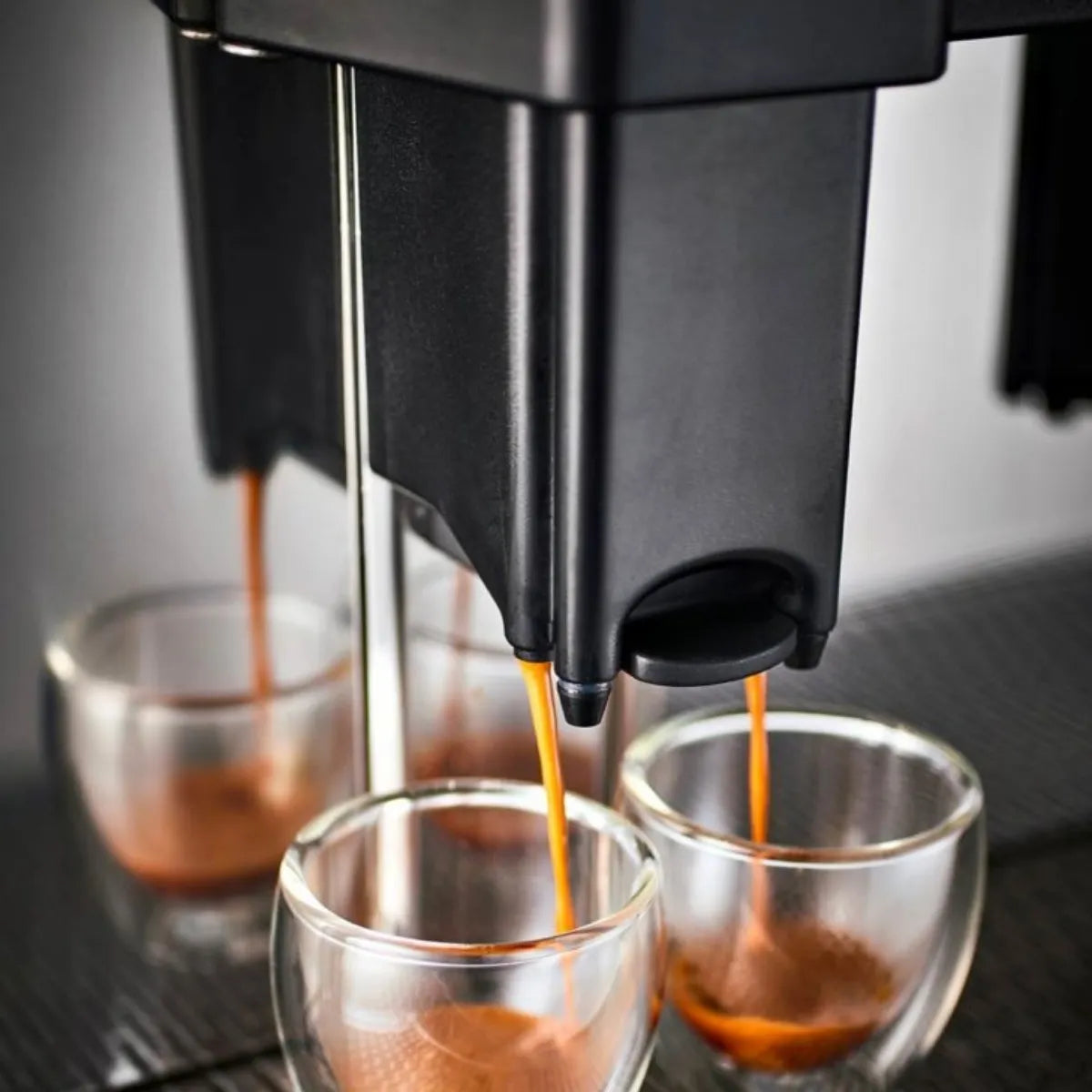 UNIC Tango Ace Espresso Machine - Bean to Cup + 200 Cups per Day - Espresso Machine - Prime Coffee Suppliers
