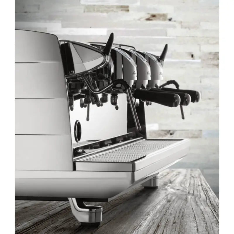 Victoria Arduino White Eagle VA358 Espresso Machine - T3 Technology & Easycream