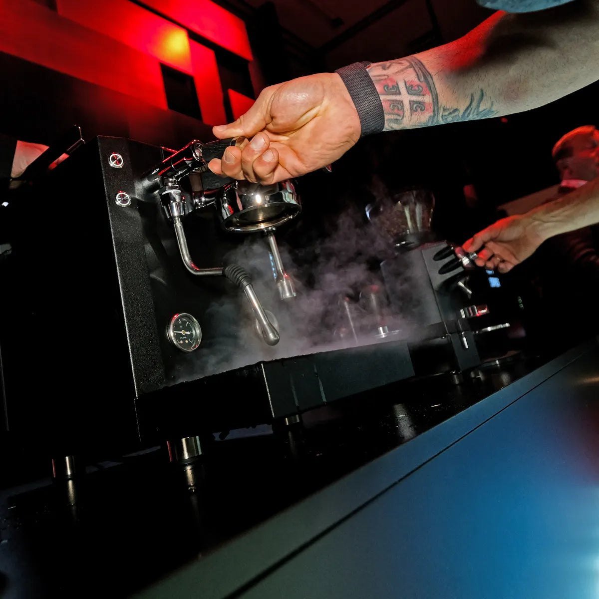 Mahlkonig Xenia Espresso Machine - 1.8 Bars Grind-By-Sync Technology - Espresso Machine - Prime Coffee Suppliers