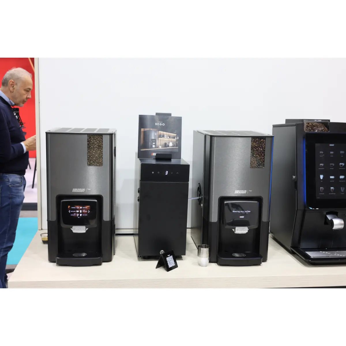 Bravilor - Bravilor Sego 12 Bean to Cup Coffee & Espresso Machine + 2 x Instant Canisters - Coffee Machine - Prime Coffee Suppliers