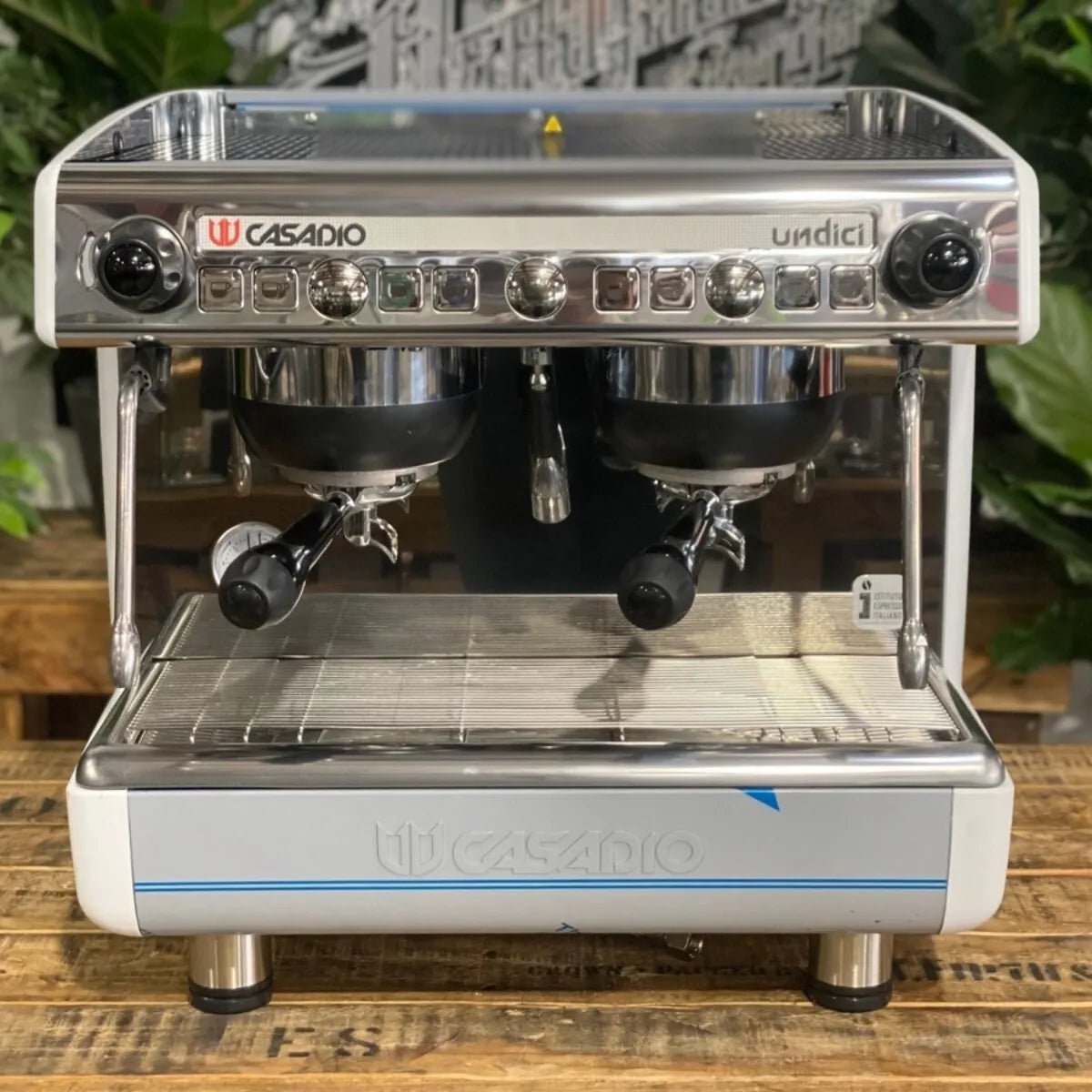 Casadio - Casadio Undici A2 Compact Professional Espresso Machine - Thermosiphon - Espresso Machine - Prime Coffee Suppliers