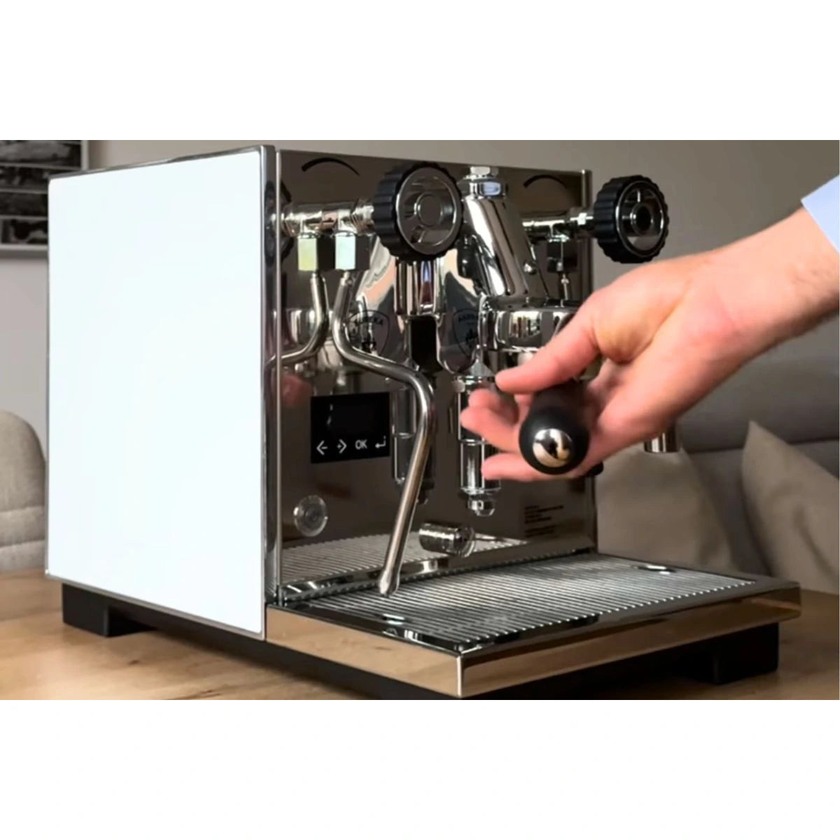 Eureka Costanza R Professional Heat-Exchange Espresso Machine