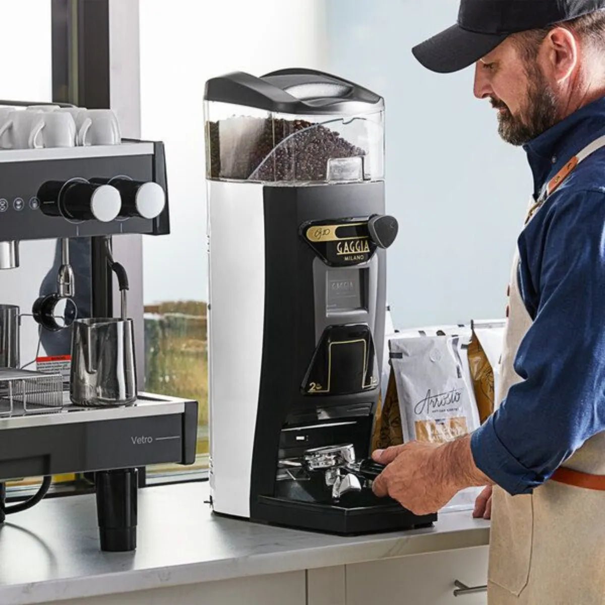 Gaggia - Gaggia G10 EVO Professional Dose Consistency & Dose on Demand Coffee Grinder - Coffee Grinder - Prime Coffee Suppliers