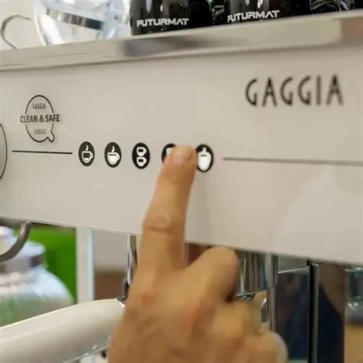 Gaggia - Gaggia Milano La Vetro PID - controlled System - TFT Display Espresso Machine - Espresso Machine - Prime Coffee Suppliers