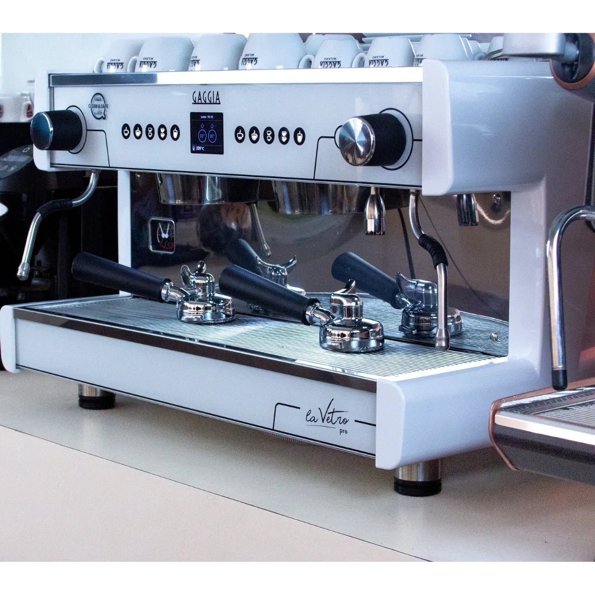 Gaggia - Gaggia Milano La Vetro PID - controlled System - TFT Display Espresso Machine - Espresso Machine - Prime Coffee Suppliers