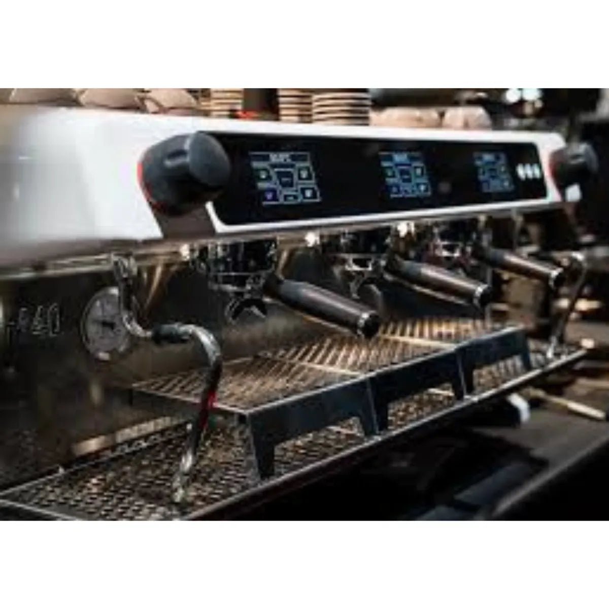 La Cimbali - La Cimbali M40 High - Volume Eco - Smart Thermal System Professional Espresso Machine - Espresso Machine - Prime Coffee Suppliers