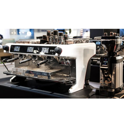 La Cimbali - La Cimbali M40 High - Volume Eco - Smart Thermal System Professional Espresso Machine - Espresso Machine - Prime Coffee Suppliers