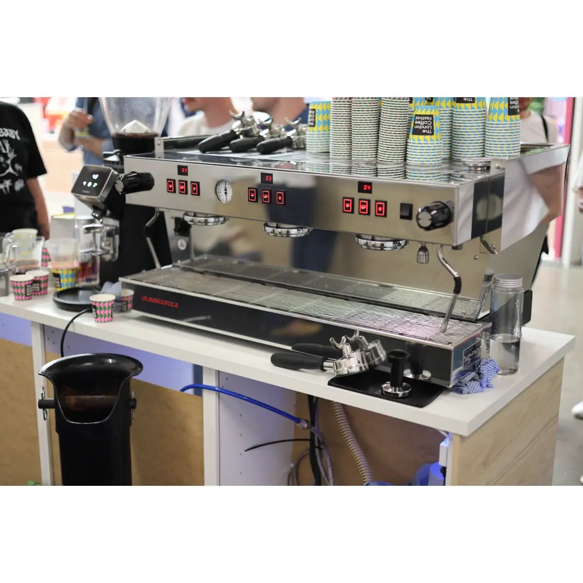 La Marzocco Linea Classic S 2 Group Espresso Machine + Mahlkonig E65s GBW Espresso Grinder+ Free Installation - Prime Coffee