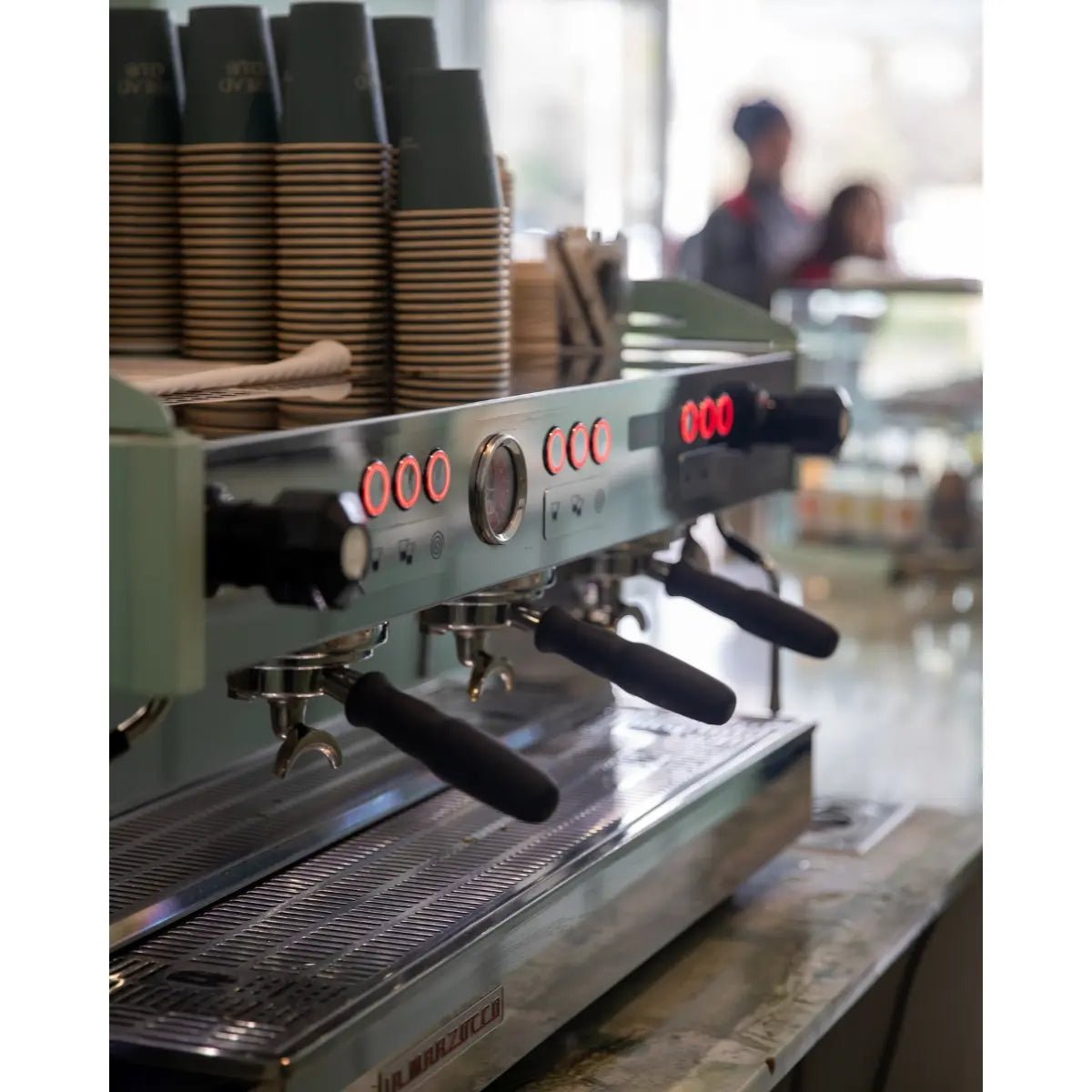 La Marzocco - La Marzocco Linea PB S 2 Group Espresso Machine + Mahlkonig E80s GBW Grinder - Commercial Bundle Kit - Espresso Machine - Prime Coffee Suppliers