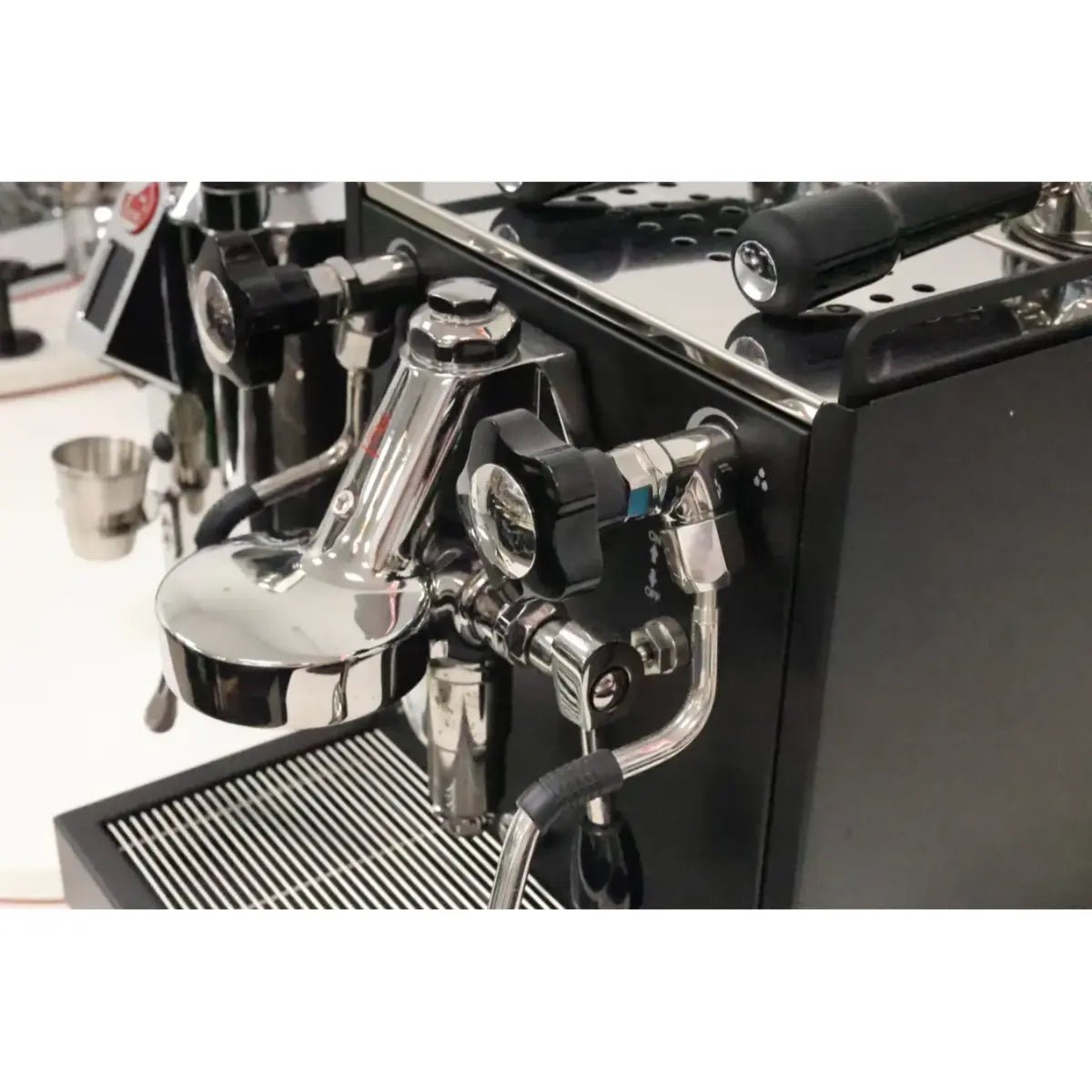 La Pavoni - La Pavoni Cellini Classic Espresso Coffee Machine - Single Boiler w/ Heat Exchanger - Coffee Machine - Prime Coffee Suppliers