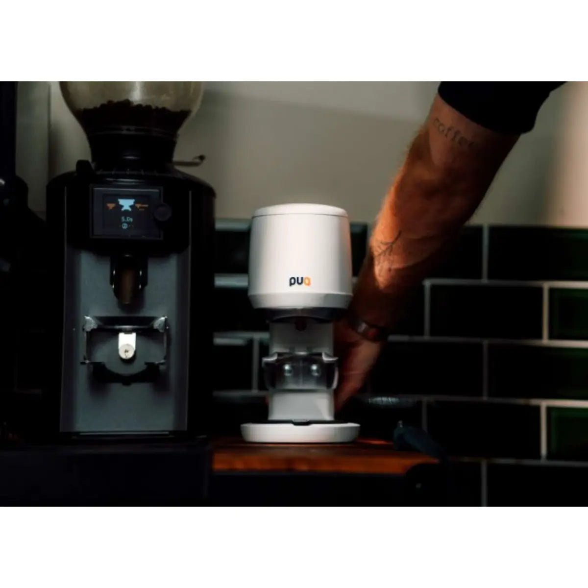 Puqpress - PUQPRESS Light Mini Free Standing Automatic Tamper | 58, 58.3mm - Coffee Tamper - Prime Coffee Suppliers