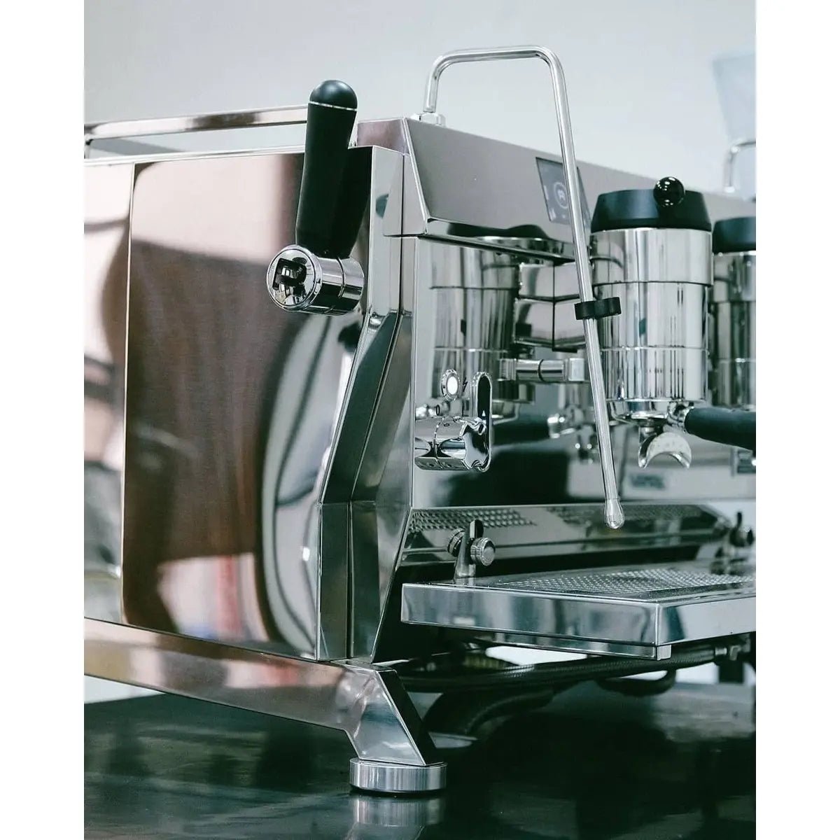 Rocket Espresso - Rocket R9V 2 Group Coffee Machine + Bentwood H75 Coffee Grinder - Commercial Bundle Kit - Espresso Machine - Prime Coffee Suppliers