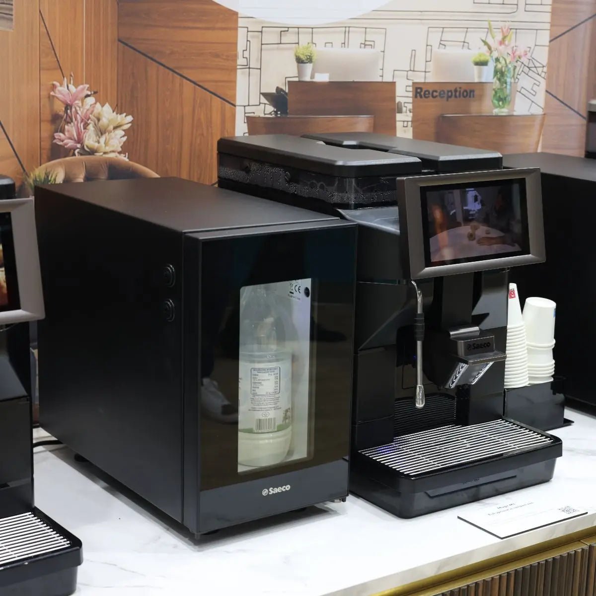 Saeco - Saeco Magic M1 Espresso Machine + Saeco FR7L - N Fridge Home Bundle Kit - Prime Coffee Suppliers