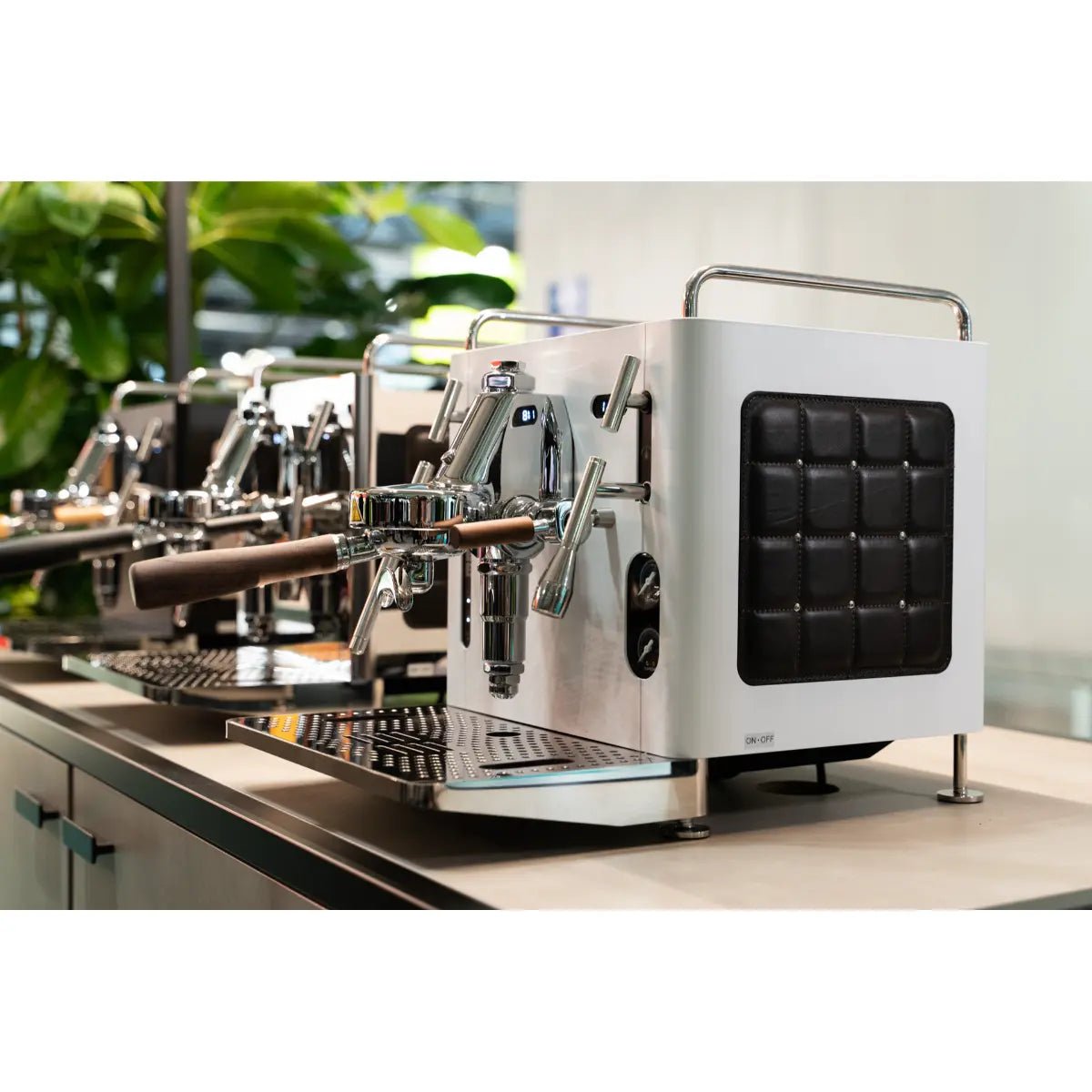 Sanremo - Sanremo Cube - R Semi Professional Espresso Machine - Pre infusion & Cool Touch - Espresso Machine - Prime Coffee Suppliers