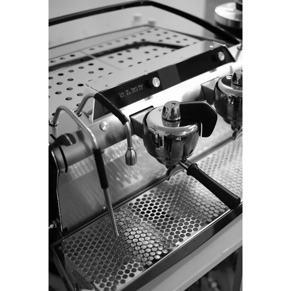 Slayer espresso - Slayer Steam LP Intuitive Volumetric Interface with PID Control Espresso Machine - Espresso Machine - Prime Coffee Suppliers